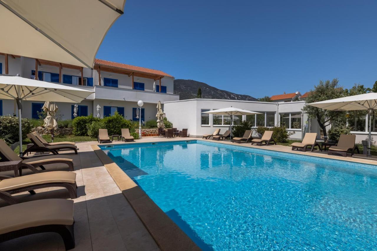 Hotel Manora Nerezine Dış mekan fotoğraf
